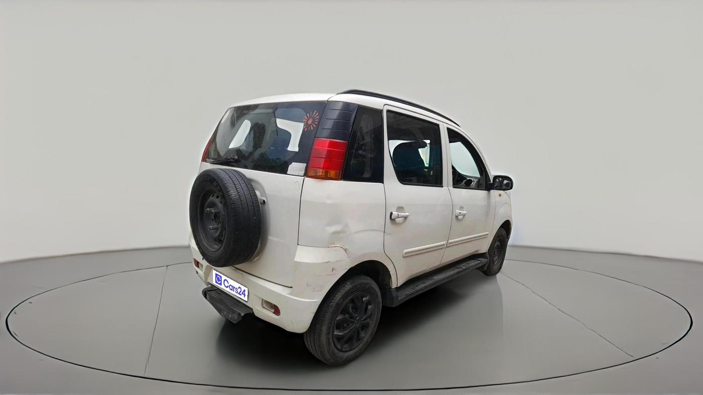2012 Mahindra Quanto C6, Diesel, Manual, 1,07,269 km, exterior
