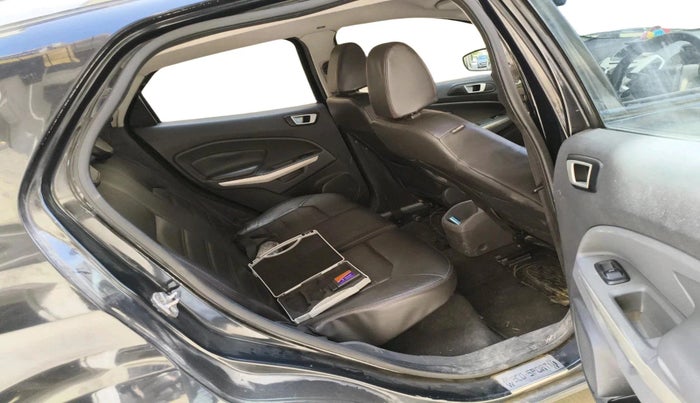 2014 Ford Ecosport TITANIUM 1.5L DIESEL (OPT), Diesel, Manual, 1,13,443 km, interior