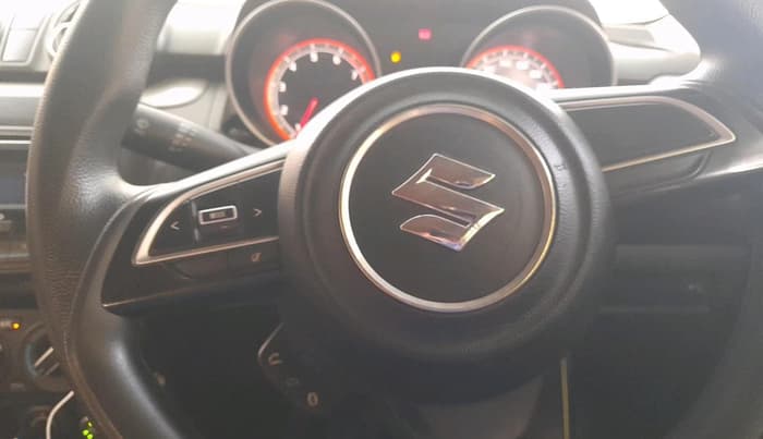 2020 Maruti Swift VXI, CNG, Manual, 1,88,908 km, interior