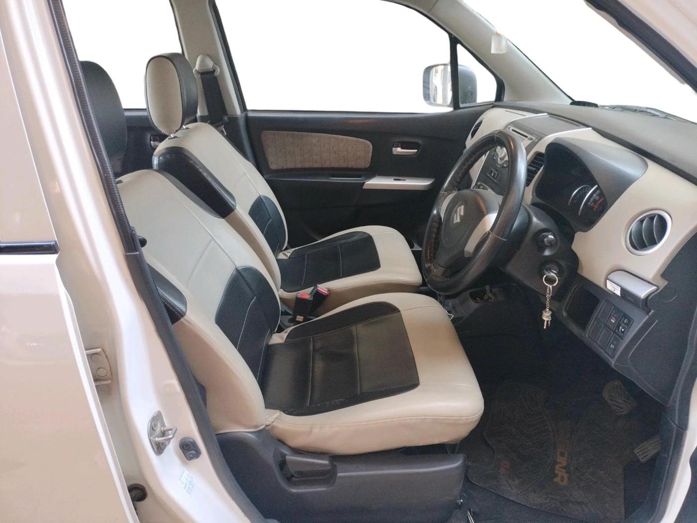 2016 Maruti Wagon R 1.0 VXI, Petrol, Manual, 77,821 km, interior