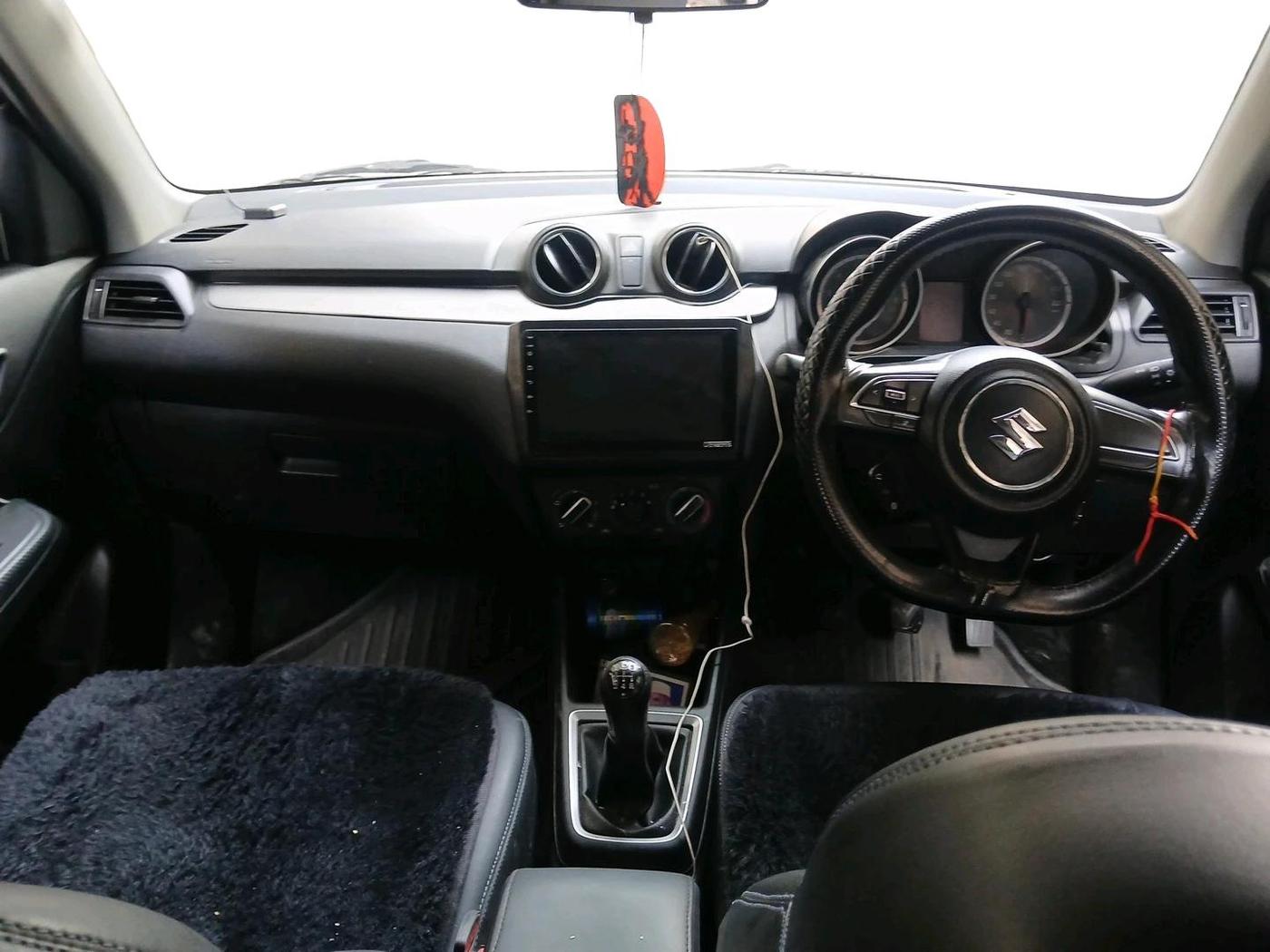 2021 Maruti Swift VXI, Petrol, Manual, 50,325 km, interior
