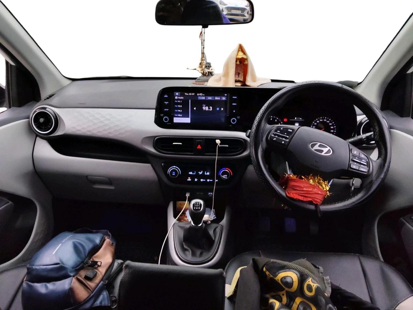 2023 Hyundai GRAND I10 NIOS SPORTZ 1.2 KAPPA VTVT, Petrol, Manual, 25,306 km, interior
