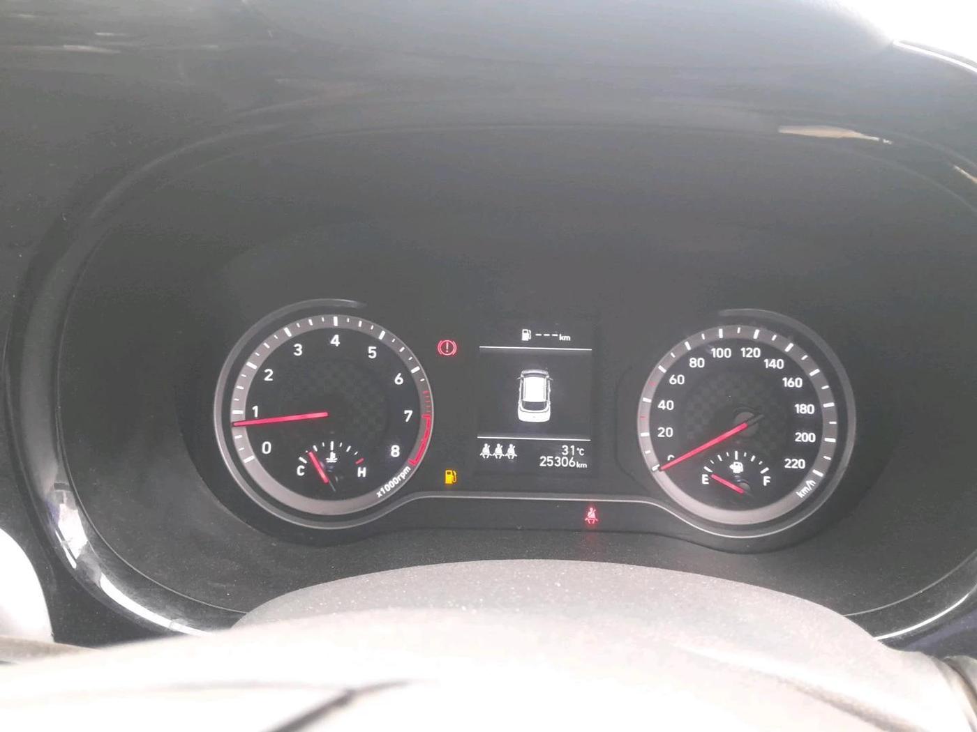 2023 Hyundai GRAND I10 NIOS SPORTZ 1.2 KAPPA VTVT, Petrol, Manual, 25,306 km, interior
