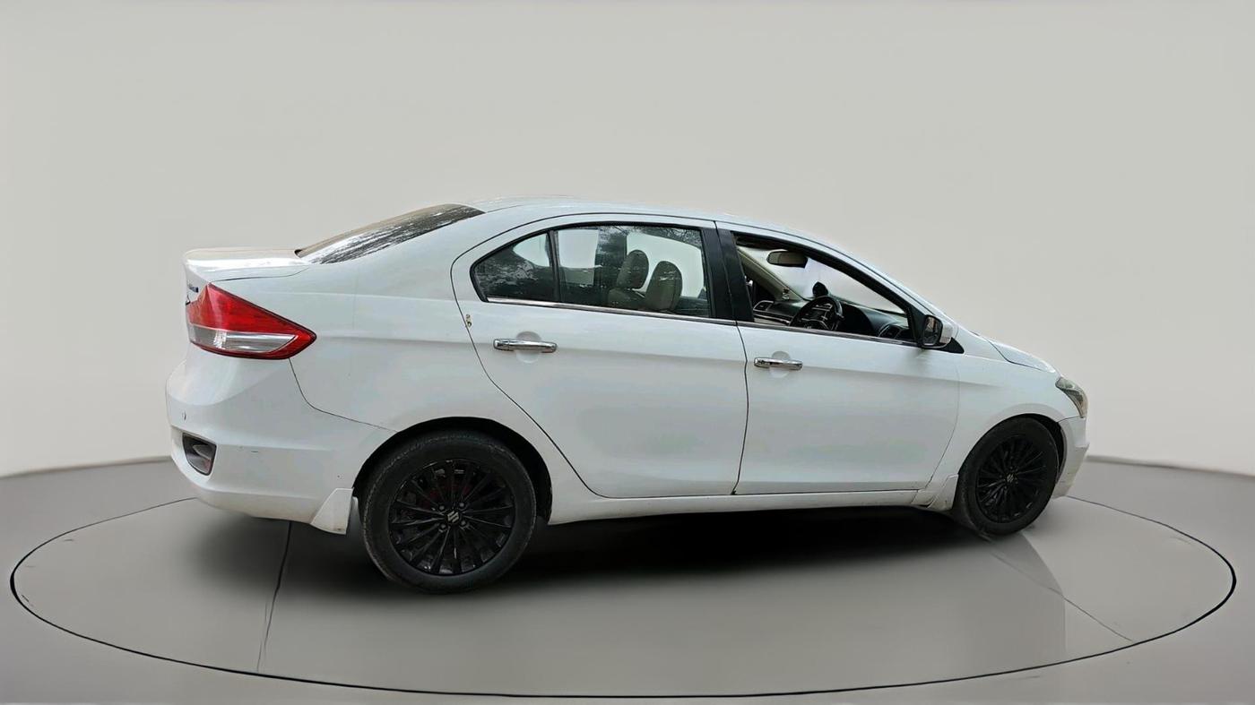 2017 Maruti Ciaz ALPHA DIESEL 1.3, Diesel, Manual, 1,74,304 km, exterior