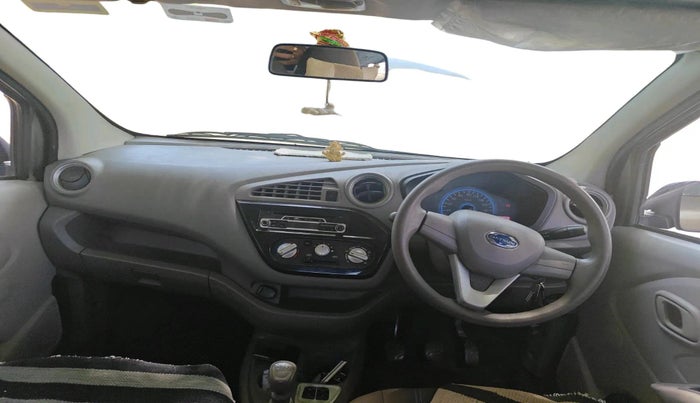 2017 Datsun Redi Go T (O), Petrol, Manual, 60,004 km, interior