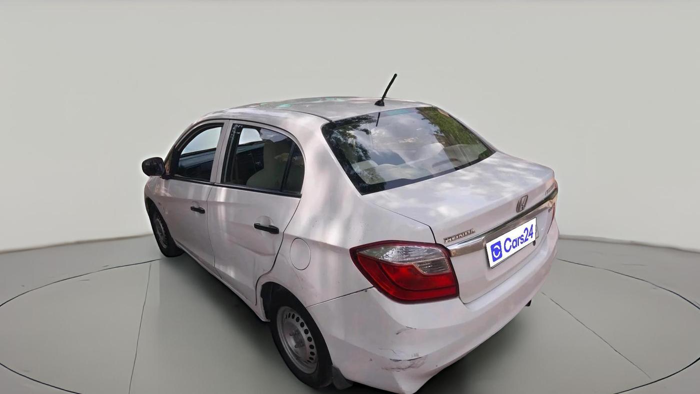 2016 Honda Amaze 1.2L I-VTEC E, CNG, Manual, 1,01,241 km, exterior