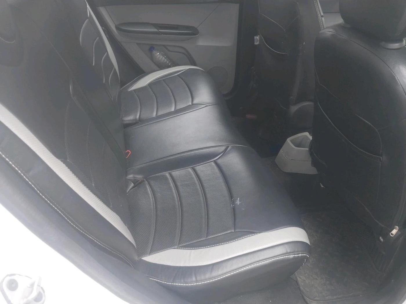 2021 Tata Tiago XT (O) PETROL, Petrol, Manual, 33,763 km, interior
