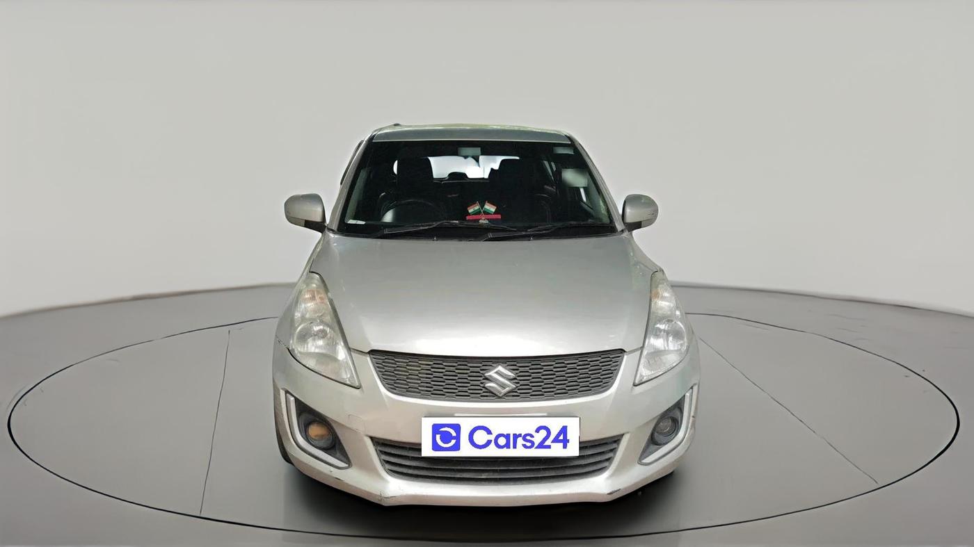 2017 Maruti Swift LXI (O), CNG, Manual, 96,899 km, exterior