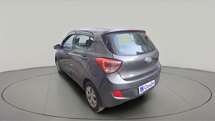 2015 Hyundai Grand i10 MAGNA 1.1 CRDI, Diesel, Manual, 1,07,023 km, exterior