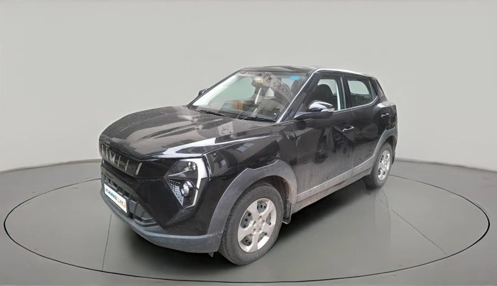 2024 Mahindra XUV 3XO MX2 Pro 1.2 L TCMPFi, Petrol, Manual, 3,300 km, exterior