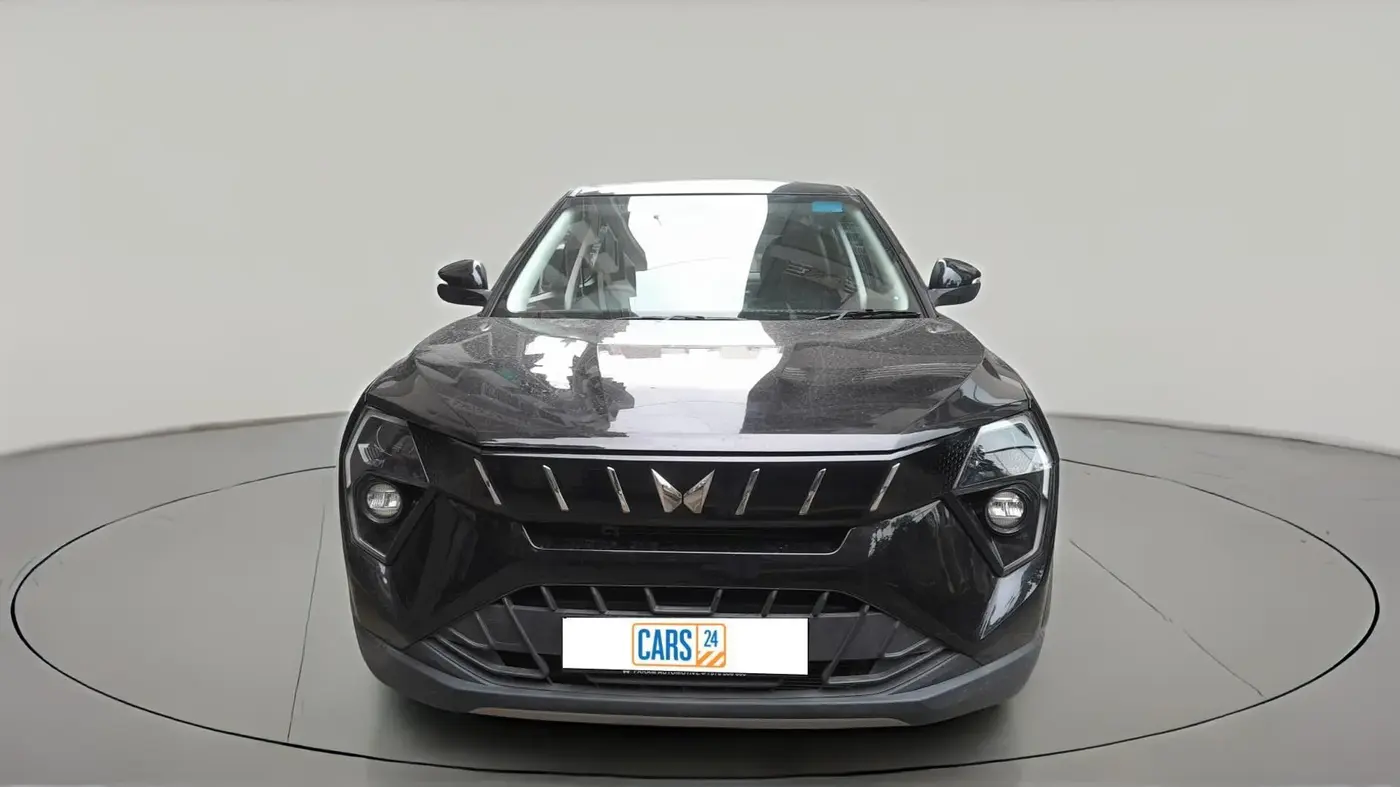 2024 Mahindra XUV 3XO MX2 Pro 1.2 L TCMPFi, Petrol, Manual, 3,300 km, exterior