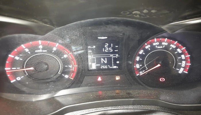 2024 Mahindra XUV 3XO MX2 Pro 1.2 L TCMPFi, Petrol, Manual, 3,300 km, interior