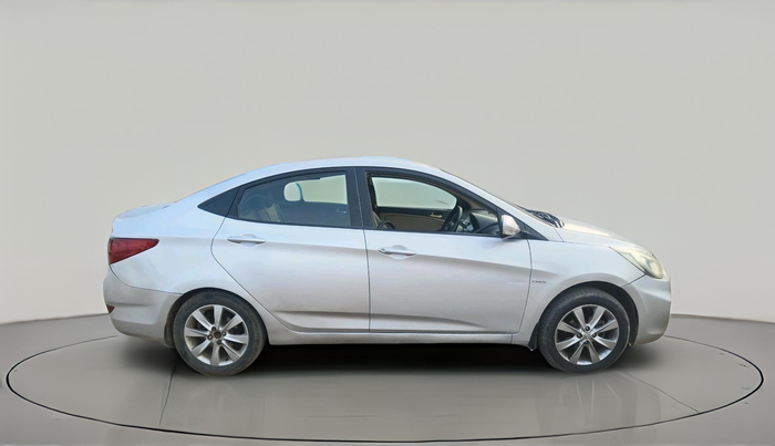 2013 Hyundai Verna FLUIDIC 1.6 CRDI SX, Diesel, Manual, 95,604 km, exterior