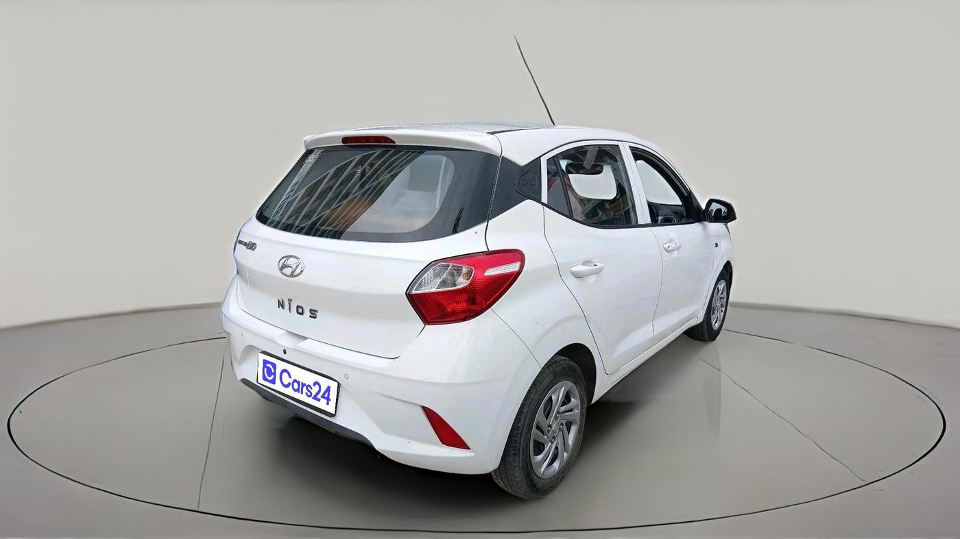 2021 Hyundai GRAND I10 NIOS MAGNA AMT 1.2 KAPPA VTVT, Petrol, Automatic, 74,305 km, exterior