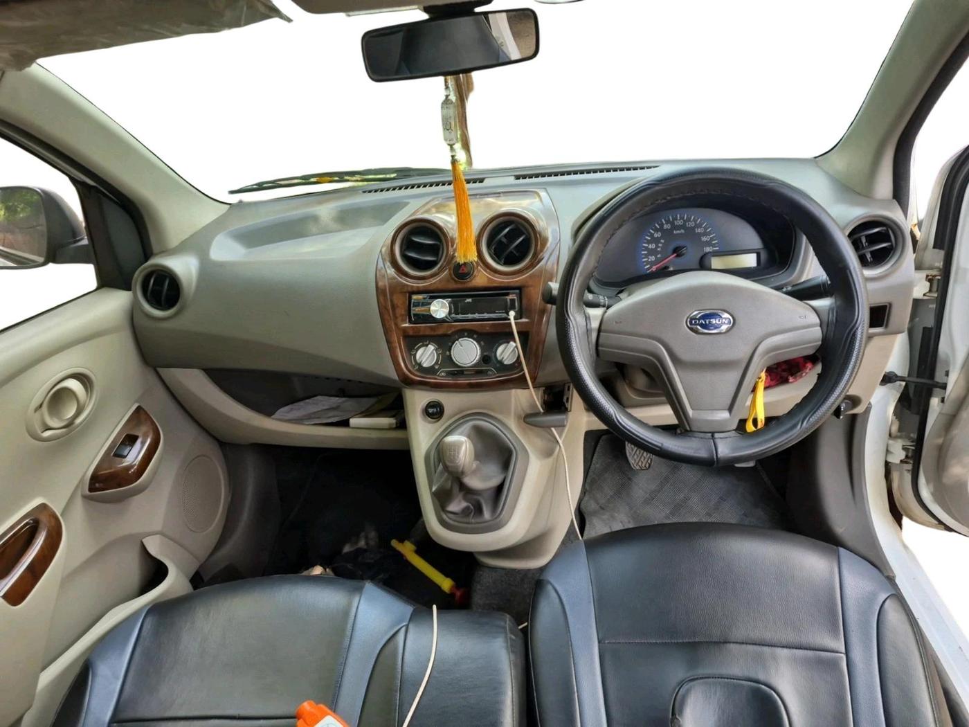 2014 Datsun Go T, Petrol, Manual, 57,317 km, interior