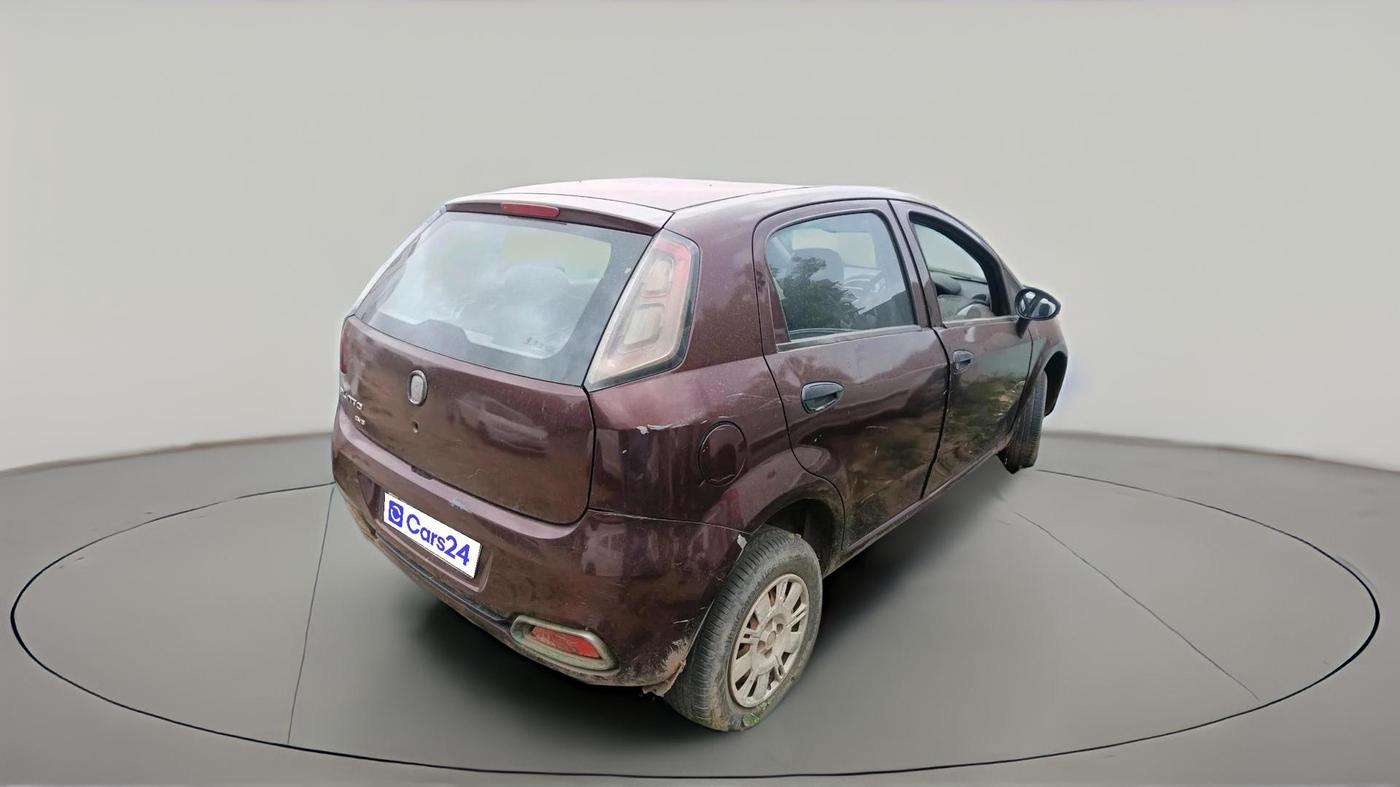 2014 Fiat Punto EVO ACTIVE 1.3 MULTIJET, Diesel, Manual, 1,04,716 km, exterior