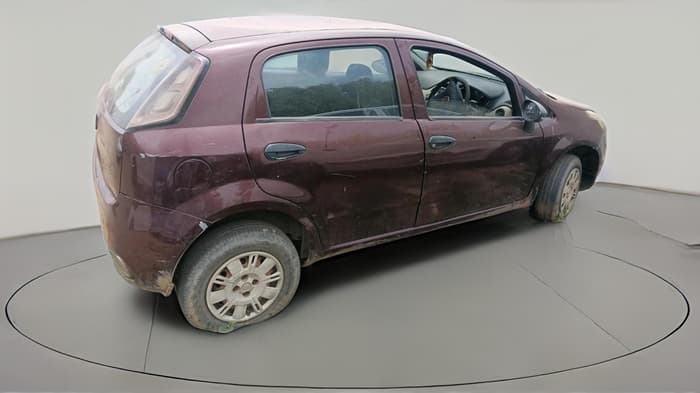 2014 Fiat Punto EVO ACTIVE 1.3 MULTIJET, Diesel, Manual, 1,04,716 km, exterior