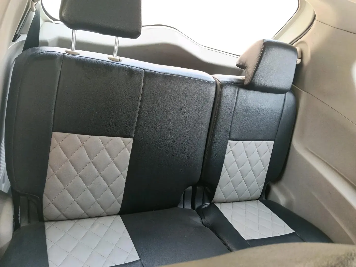 2019 Mahindra MARAZZO M2 8 STR, Diesel, Manual, 9,000 km, interior