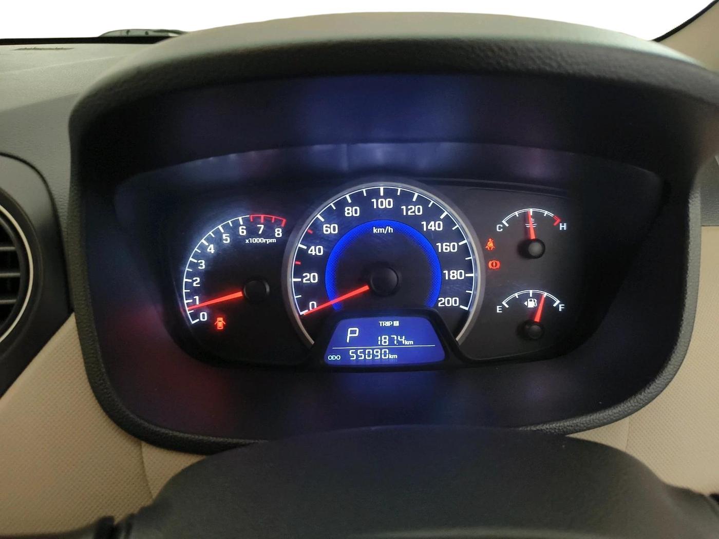2017 Hyundai Grand i10 SPORTZ (O) AT 1.2 KAPPA VTVT, Petrol, Automatic, 55,090 km, interior