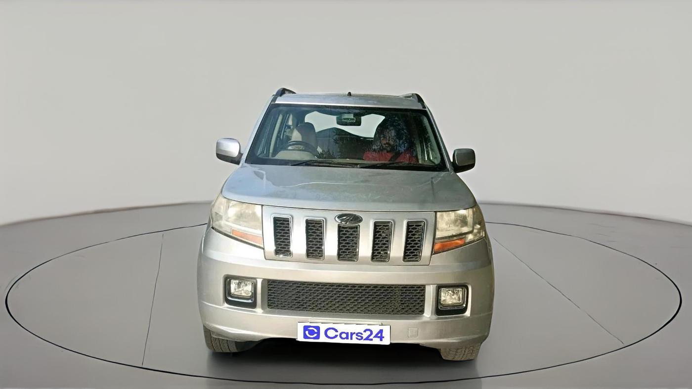 2016 Mahindra TUV300 T8, Diesel, Manual, 1,19,603 km, exterior