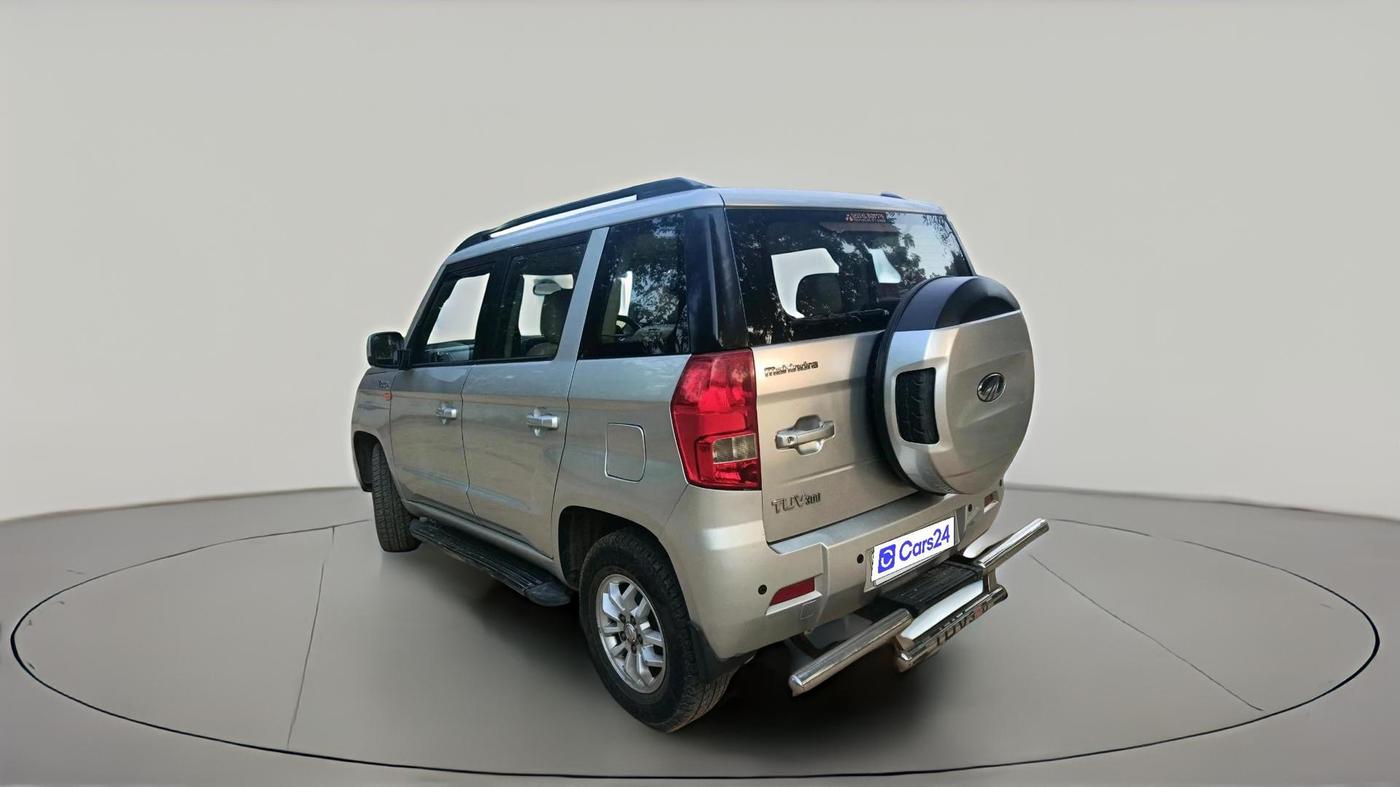 2016 Mahindra TUV300 T8, Diesel, Manual, 1,19,603 km, exterior