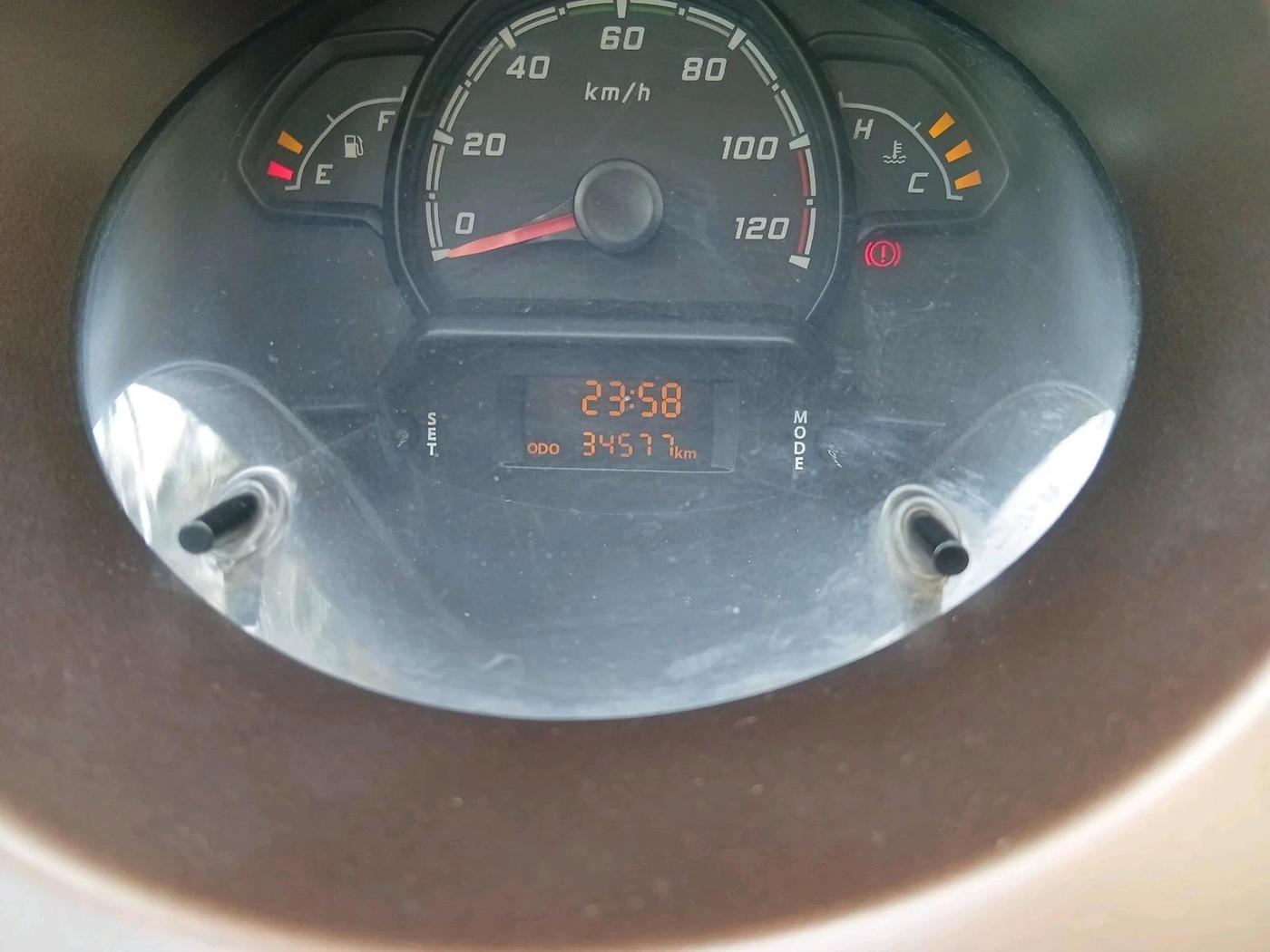 2016 Tata Nano TWIST XT, Petrol, Manual, 34,577 km, interior