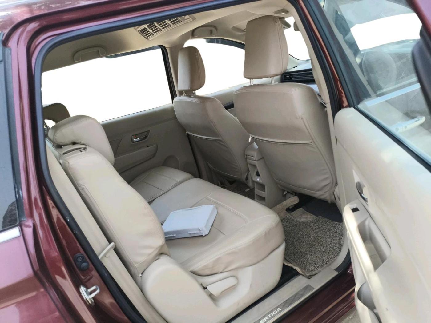 2023 Maruti Ertiga ZXI (O) CNG, CNG, Manual, 38,160 km, interior