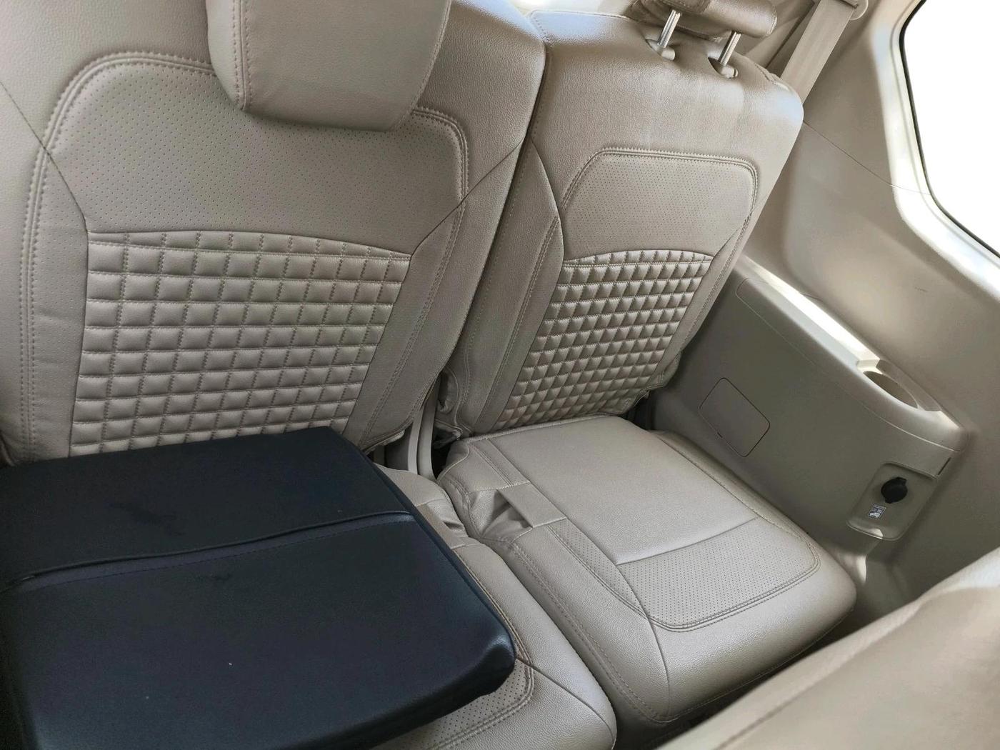 2023 Maruti Ertiga ZXI (O) CNG, CNG, Manual, 38,160 km, interior