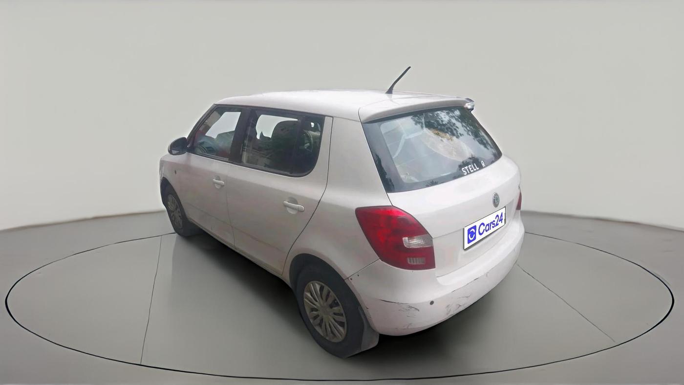 2012 Skoda Fabia AMBITION PLUS 1.2 TDI CR, Diesel, Manual, 1,61,595 km, exterior