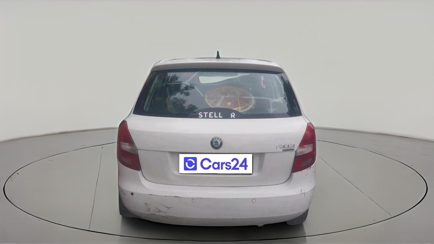2012 Skoda Fabia AMBITION PLUS 1.2 TDI CR, Diesel, Manual, 1,61,595 km, exterior
