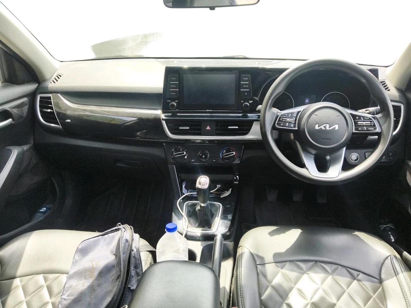 2021 KIA SELTOS HTK PLUS 1.5, Petrol, Manual, 78,591 km, interior