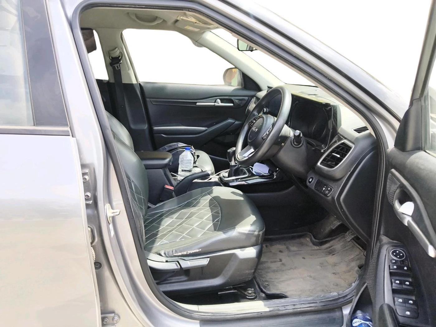 2021 KIA SELTOS HTK PLUS 1.5, Petrol, Manual, 78,591 km, interior
