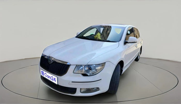 2011 Skoda Superb ELEGANCE 1.8 TSI MT, Petrol, Manual, 1,04,834 km, exterior