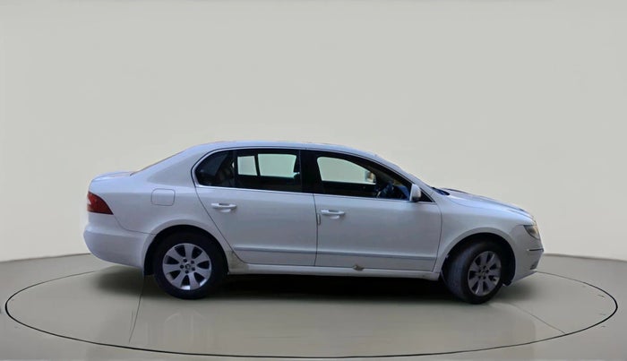 2011 Skoda Superb ELEGANCE 1.8 TSI MT, Petrol, Manual, 1,04,834 km, exterior