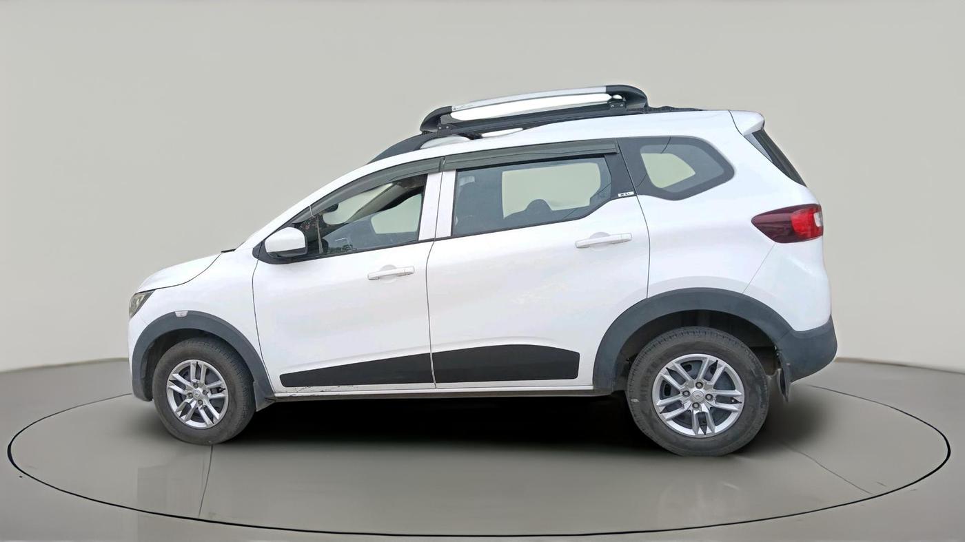 2020 Renault TRIBER RXL MT, Petrol, Manual, 26,880 km, exterior