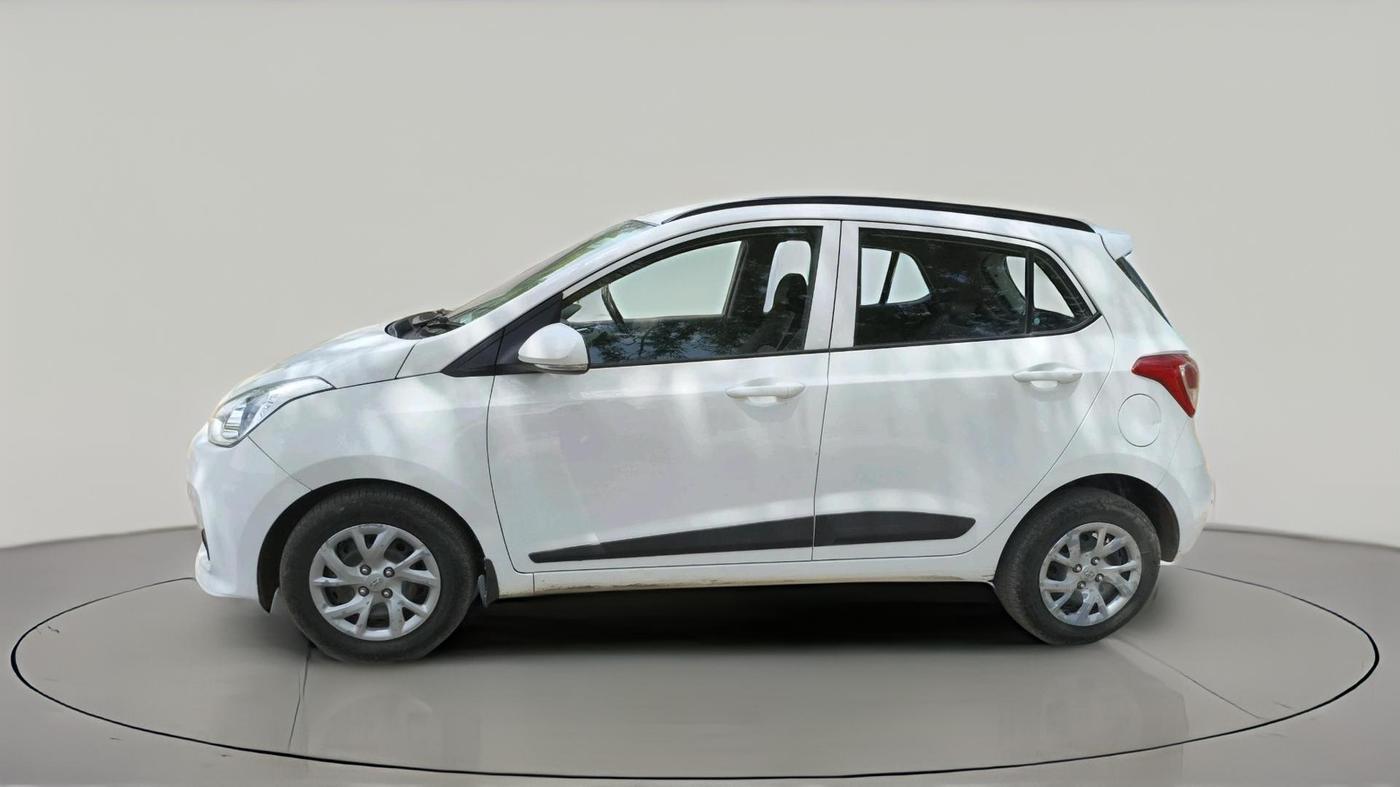 2018 Hyundai Grand i10 SPORTZ 1.2 KAPPA VTVT, Petrol, Manual, 1,59,632 km, exterior