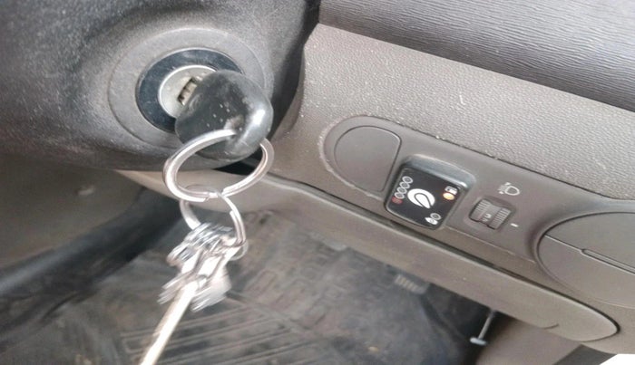 2014 Hyundai i10 MAGNA 1.1, CNG, Manual, 1,20,127 km, interior