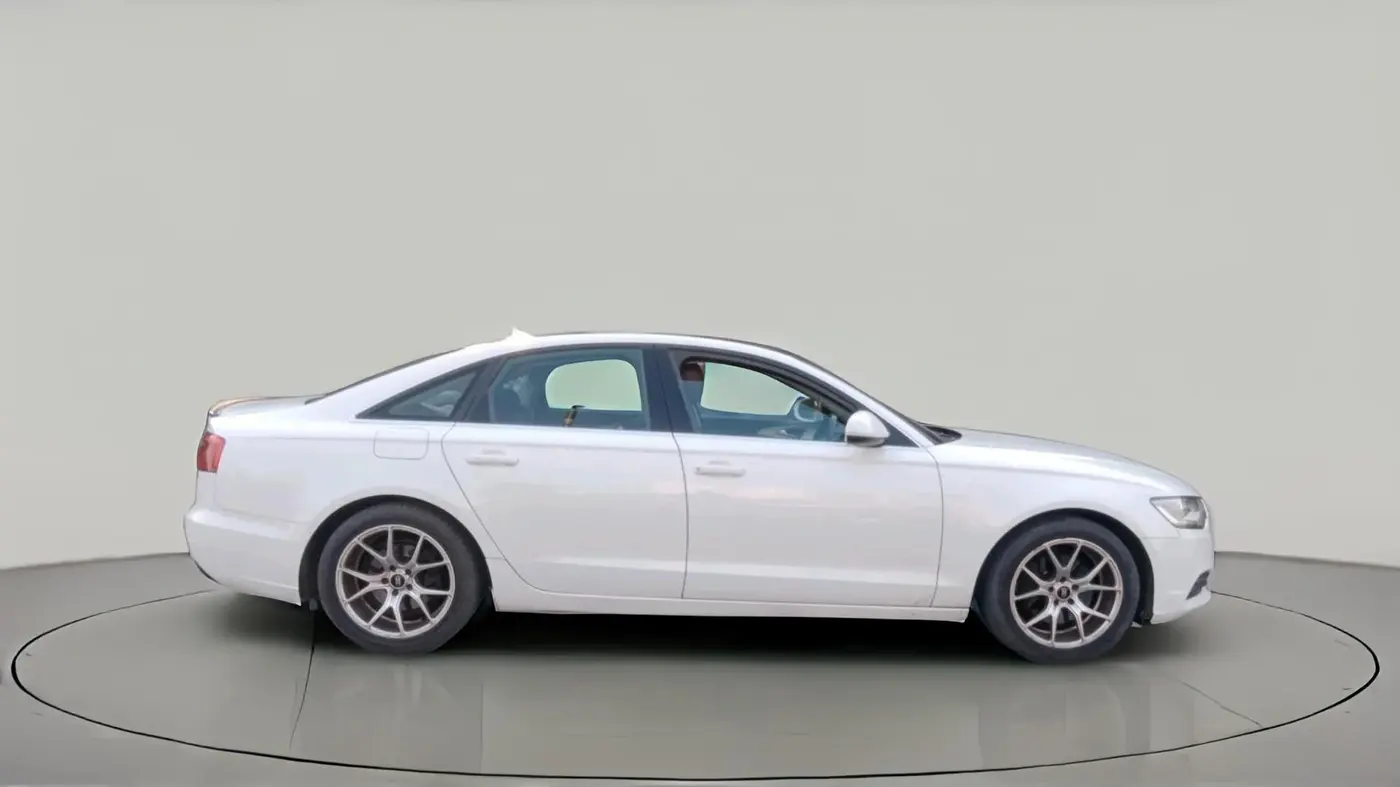 2013 Audi A6 2.0 TDI PREMIUM, Diesel, Automatic, 1,47,050 km, exterior