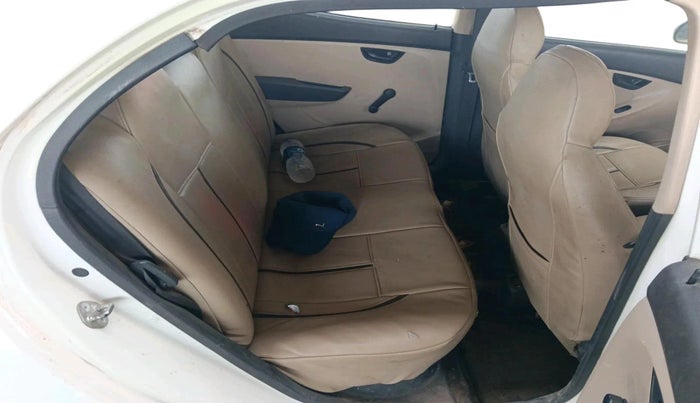 2013 Hyundai Eon ERA +, CNG, Manual, 86,038 km, interior