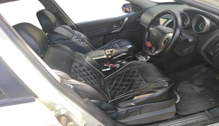 2021 Mahindra XUV500 W7, Diesel, Manual, 1,05,379 km, interior