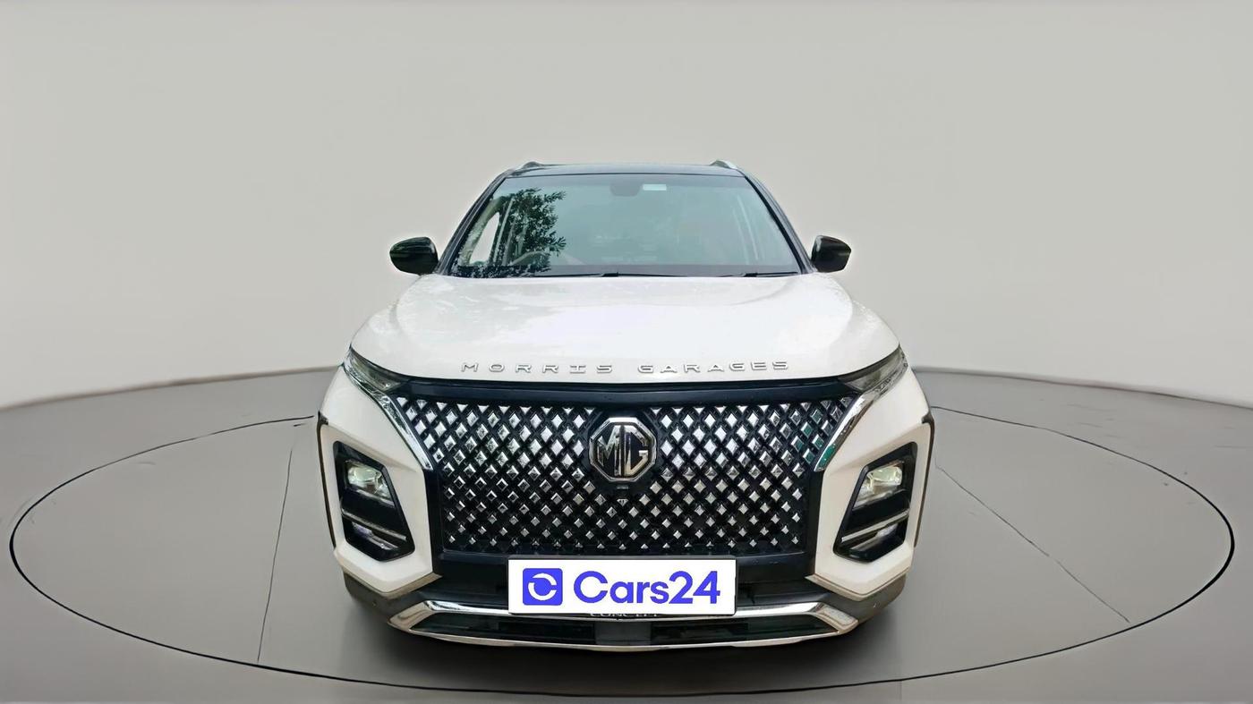 2023 MG HECTOR PLUS SHARP PRO 1.5 PETROL TURBO CVT 7 STR, Petrol, Automatic, 13,485 km, exterior