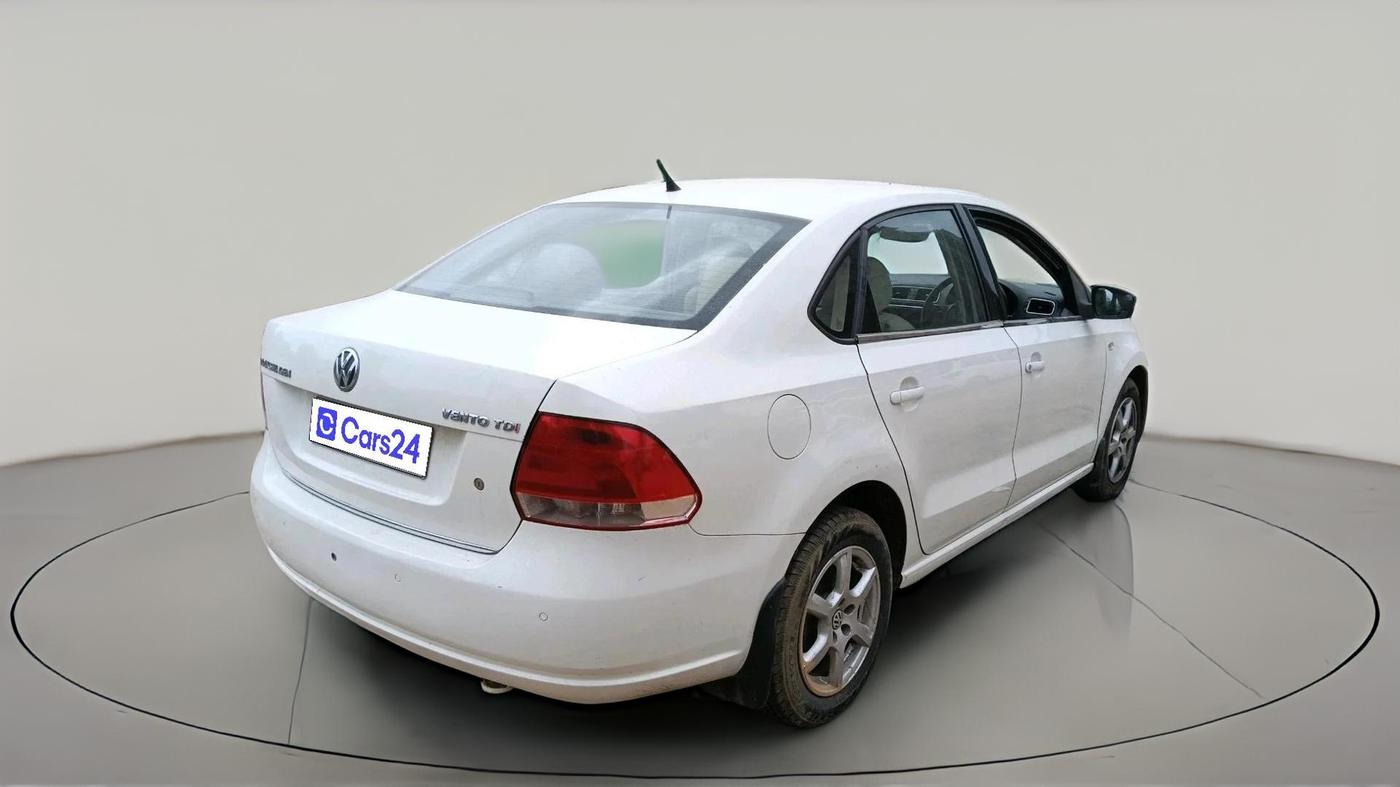 2012 Volkswagen Vento HIGHLINE DIESEL 1.6, Diesel, Manual, 91,190 km, exterior