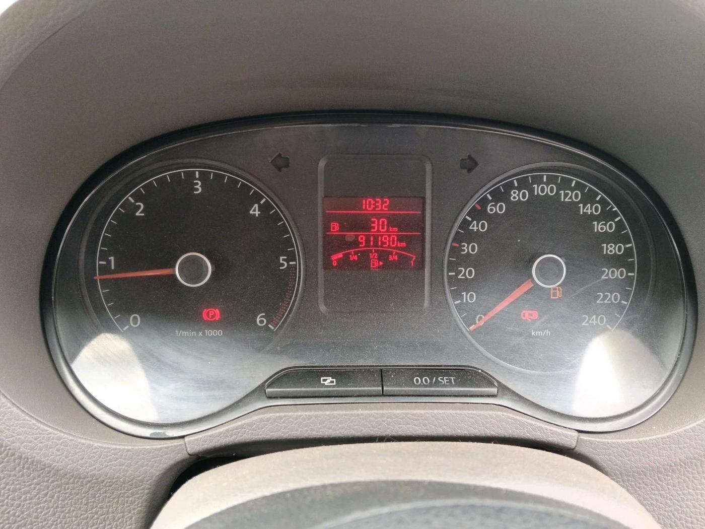 2012 Volkswagen Vento HIGHLINE DIESEL 1.6, Diesel, Manual, 91,190 km, interior