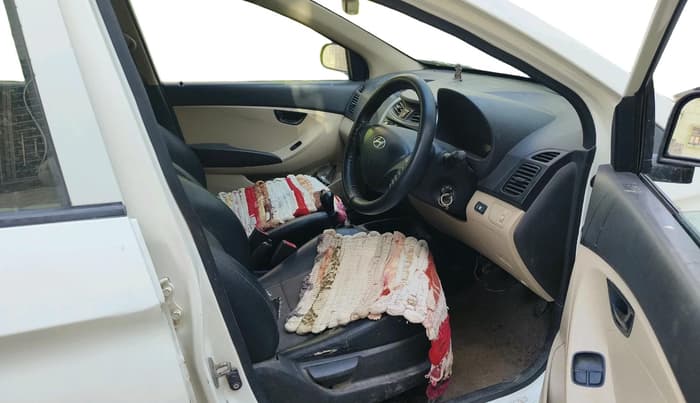 2012 Hyundai Eon ERA +, CNG, Manual, 85,164 km, interior