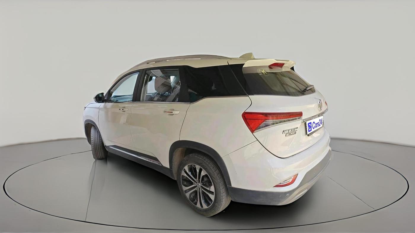 2021 MG HECTOR PLUS SHARP 2.0 DIESEL TURBO MT 6-STR, Diesel, Manual, 1,04,773 km, exterior