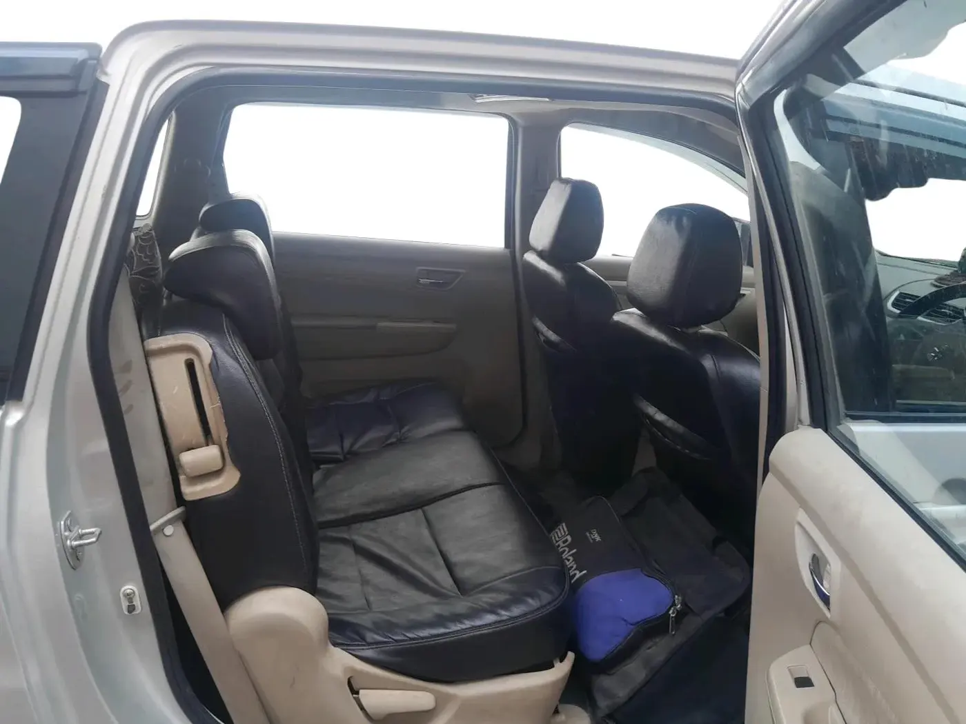 2015 Maruti Ertiga VDI, Diesel, Manual, 85,465 km, interior