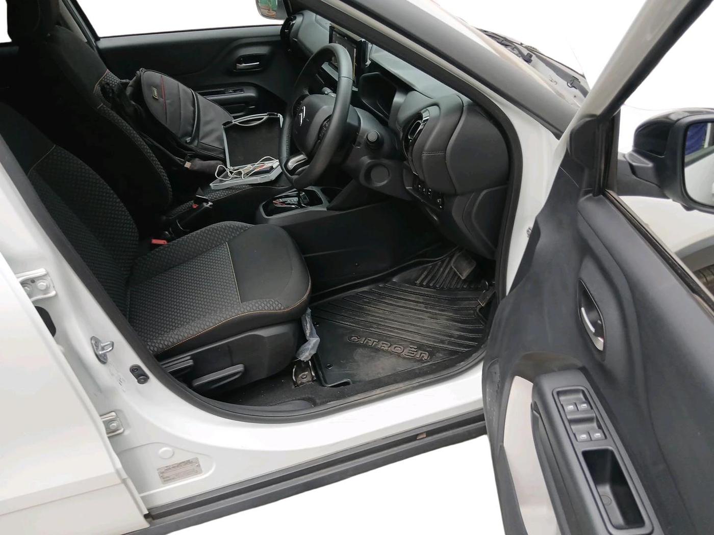 2025 CITROEN C3 Shine 1.2 Turbo AT, Petrol, Automatic, 6,975 km, interior