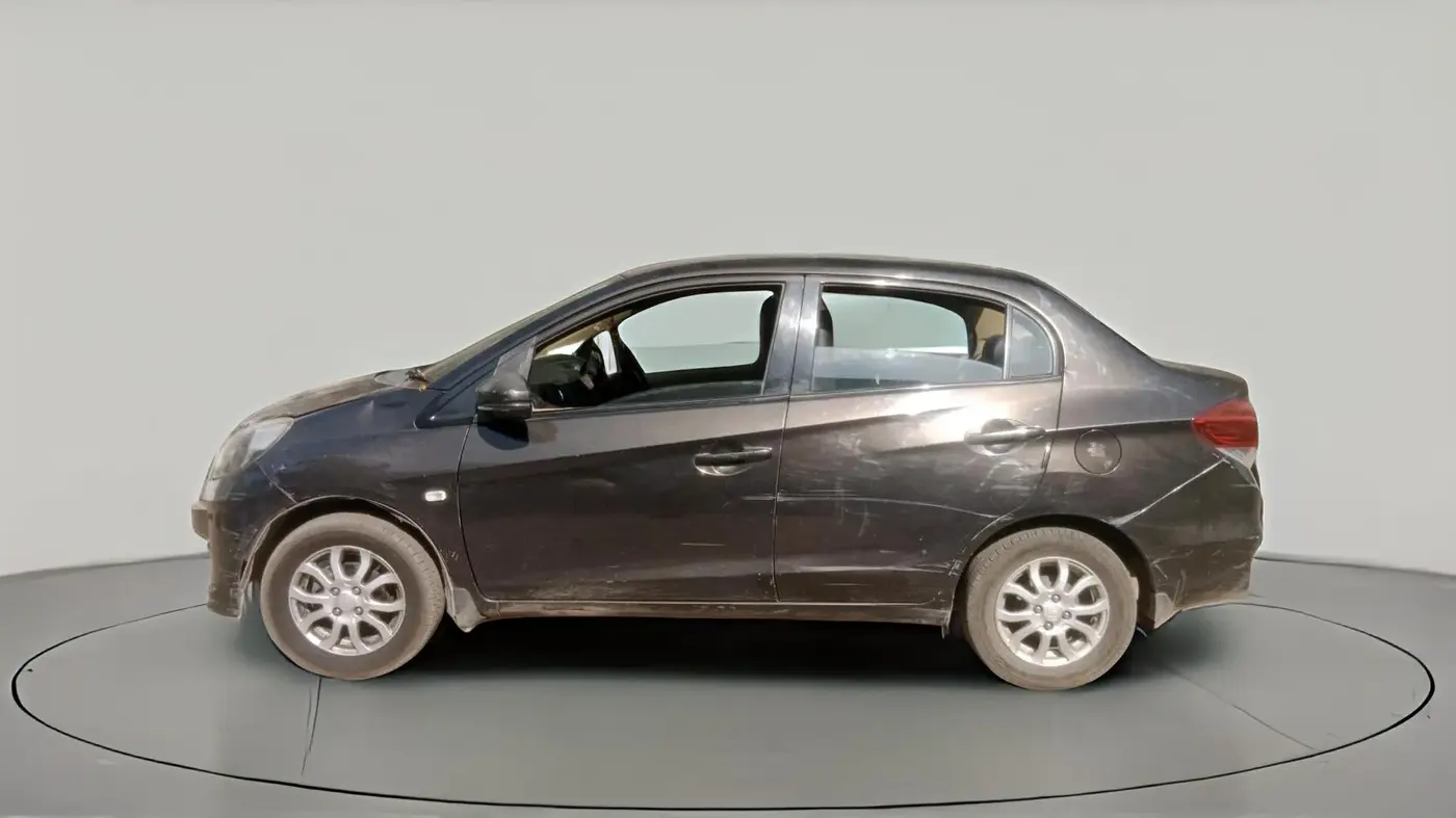 2015 Honda Amaze 1.2L I-VTEC S, CNG, Manual, 1,40,782 km, exterior