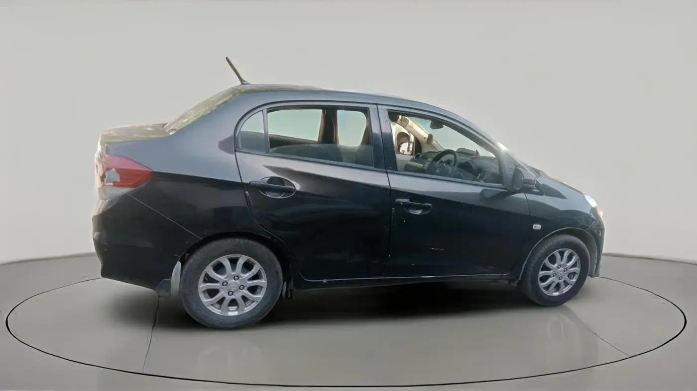 2015 Honda Amaze 1.2L I-VTEC S, CNG, Manual, 1,40,782 km, exterior