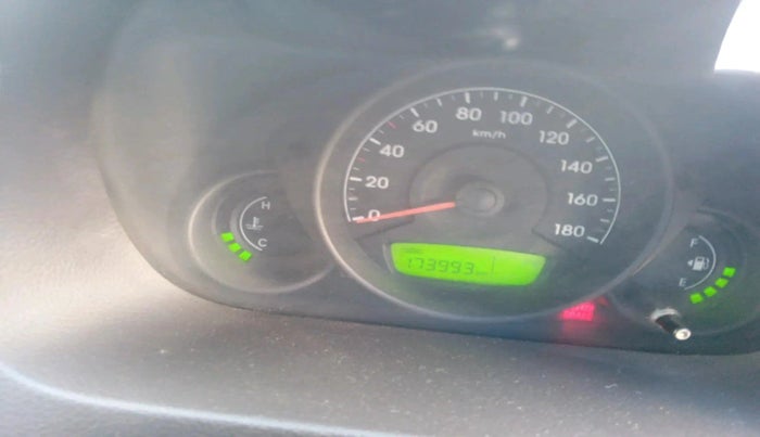 2017 Hyundai Eon ERA + SE, CNG, Manual, 1,73,993 km, interior